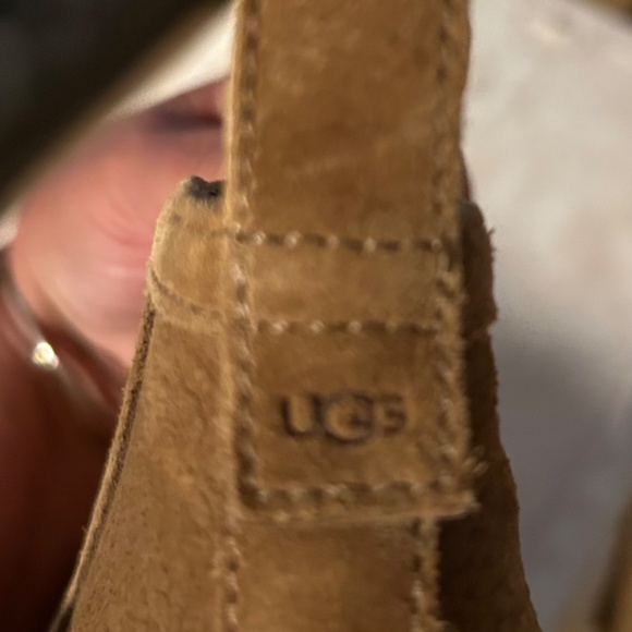 Uggs Chelsea bootie suede size 10 - Picture 5 of 10
